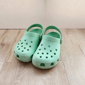 Crocs C10 Kids Shoes